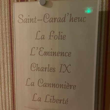 Le Grand Monarque Donzy Hotel Exterior foto